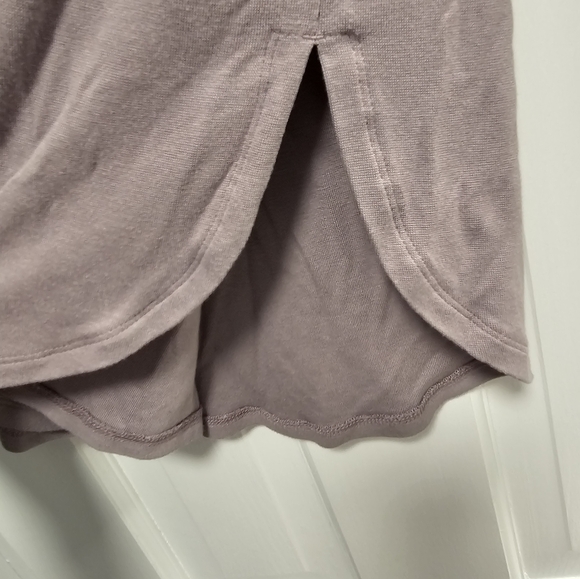 Ann Taylor top - Picture 4 of 5